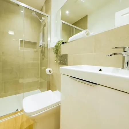 Grange Rd Flat 2 One Bedroom Flat * Bristol