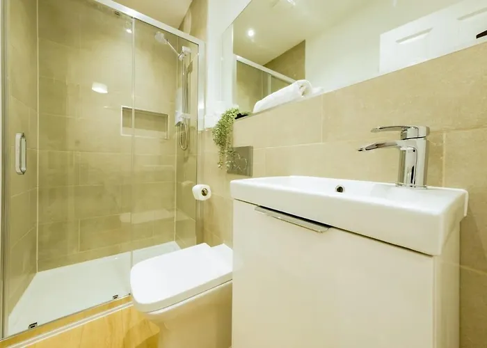 Grange Rd Flat 2 One Bedroom Flat * Бристоль