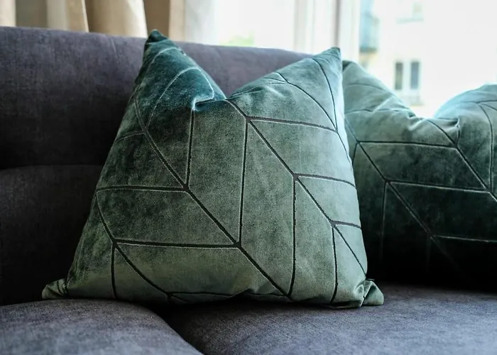 Grange Rd Flat 2 One Bedroom Flat Бристоль